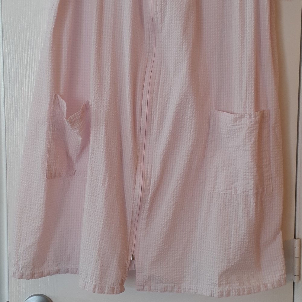 Zip Front Robe PXL - Picture 3 of 8